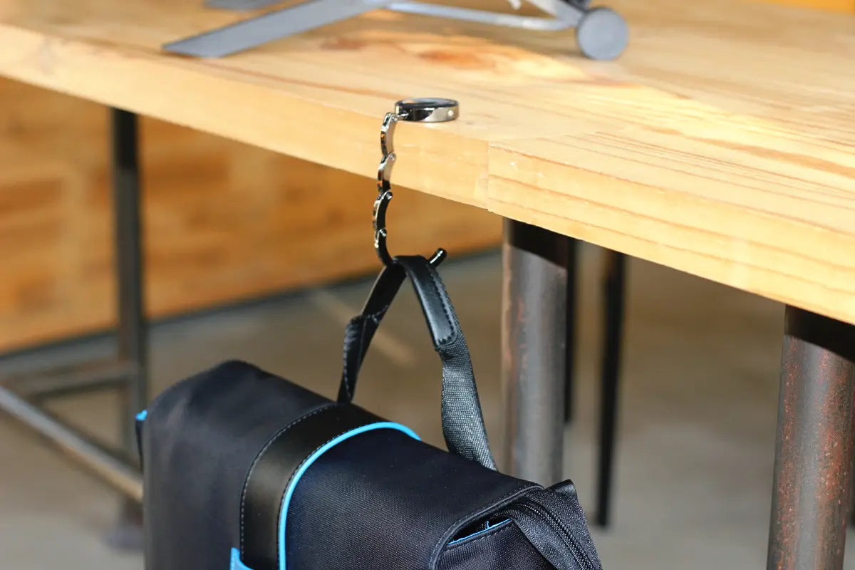 Moovy Bag Hanger